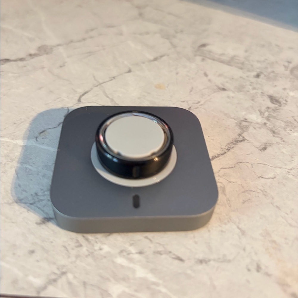Oura Ring with Charging Base - Black and Silver